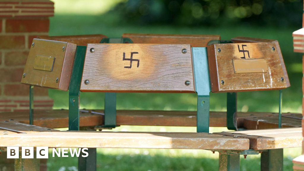 Bognor councillor calls for police action over Swastika vandalism