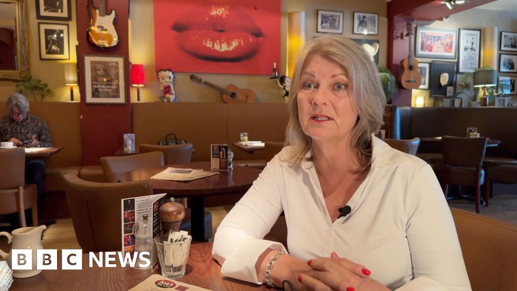 The dine and dash mental health toll on restaurant workers