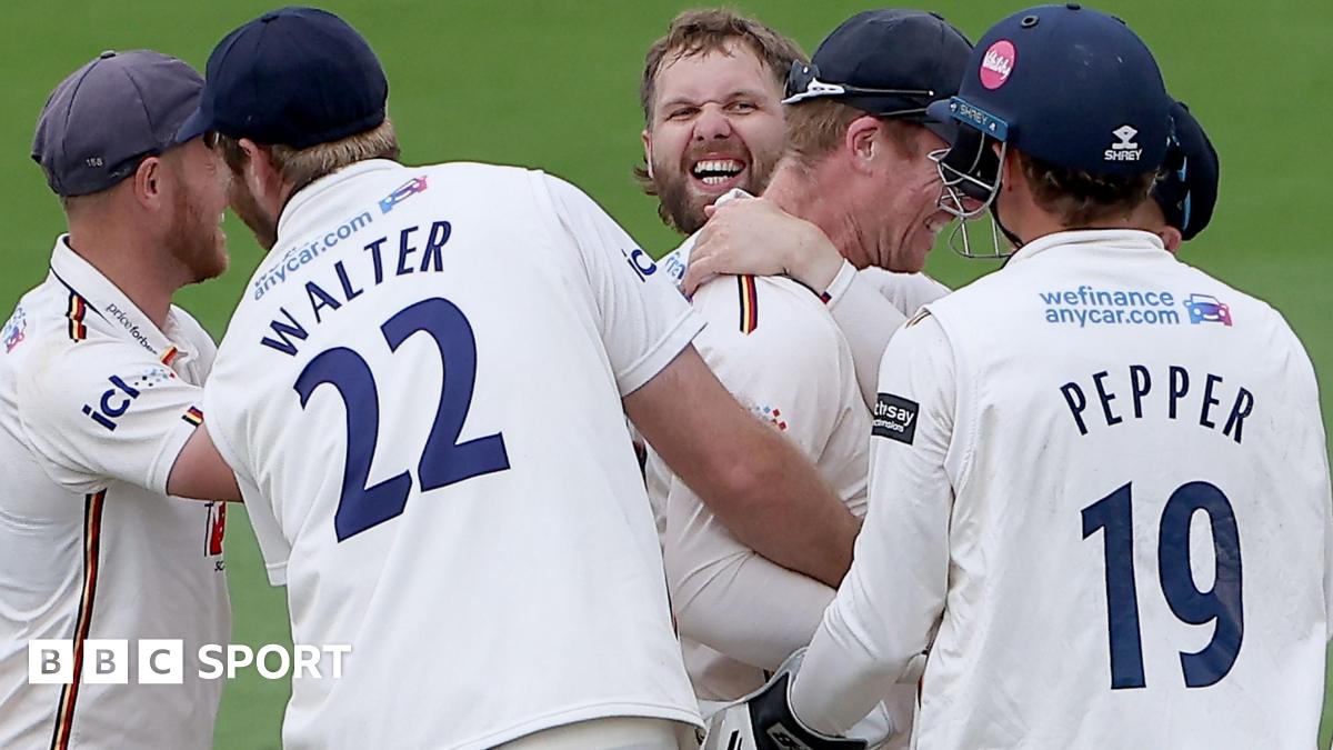 County Championship: Essex closing in on victory at Sussex
